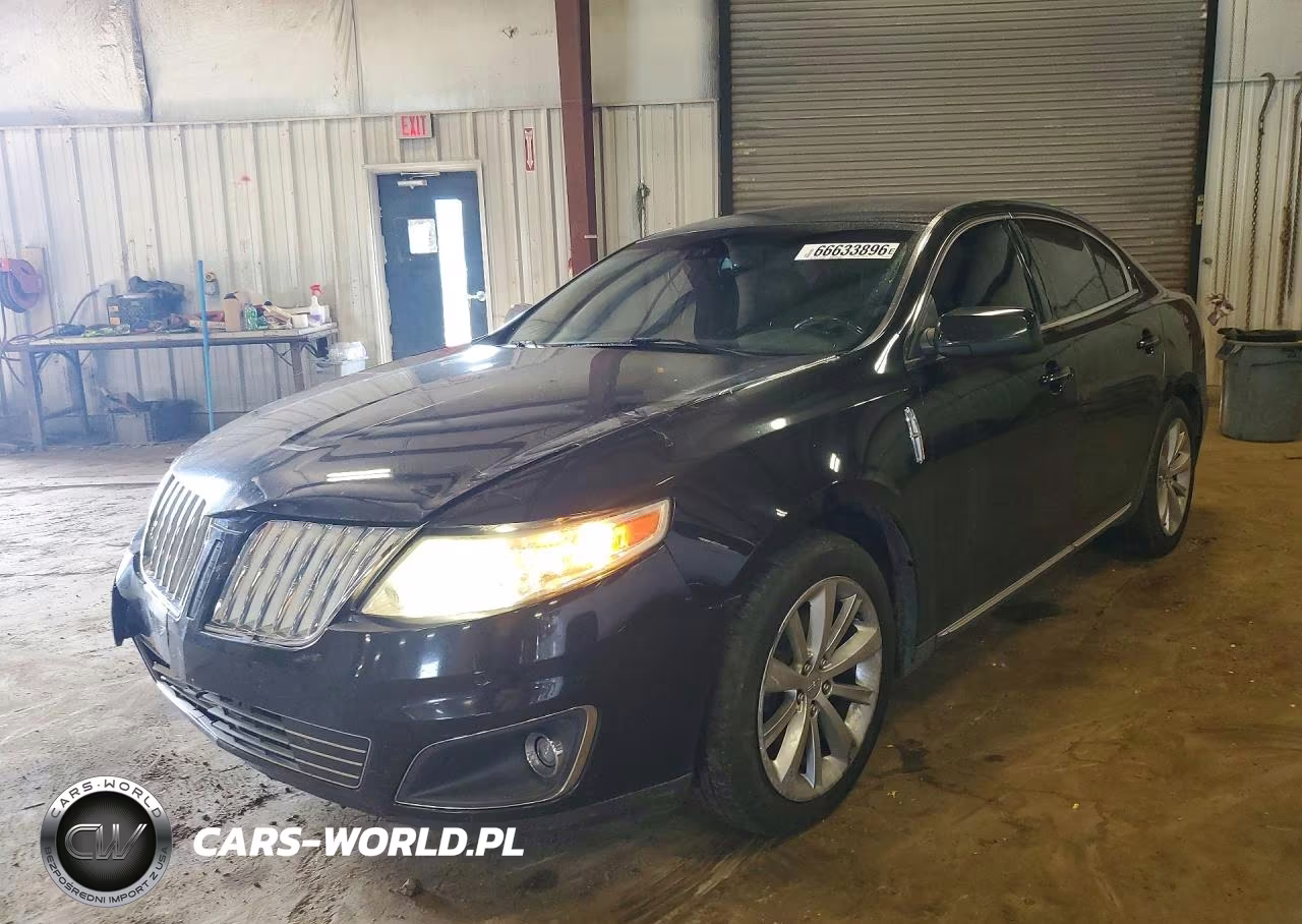 2011 Lincoln Mks VIN:1LNHL9FT8BG606393 - 1