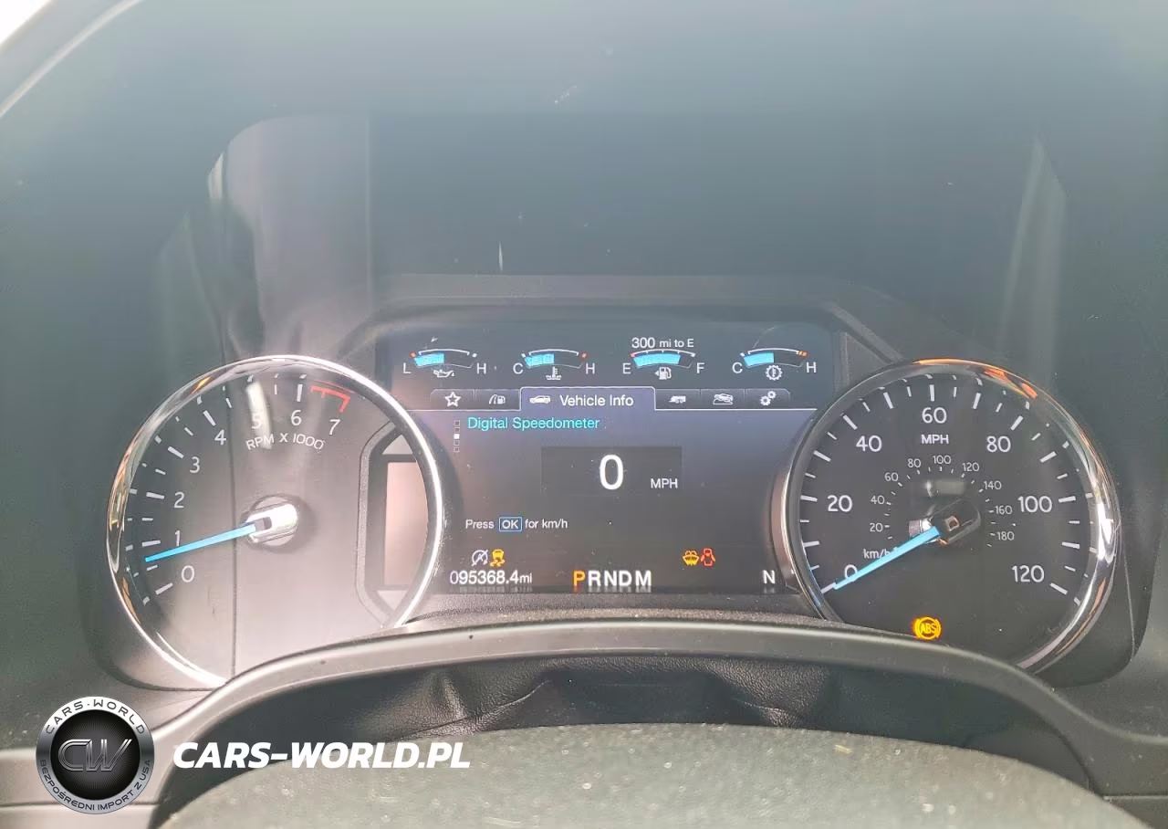 2019 Ford Expedition Xlt VIN:1FMJU1JT0KEA45481 - 9