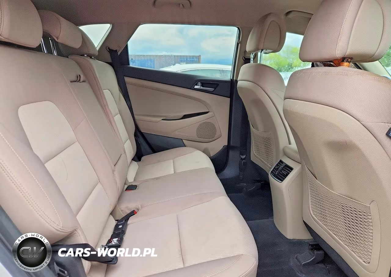 2017 Hyundai Tucson Sport VIN:KM8J3CA20HU311036 - 11