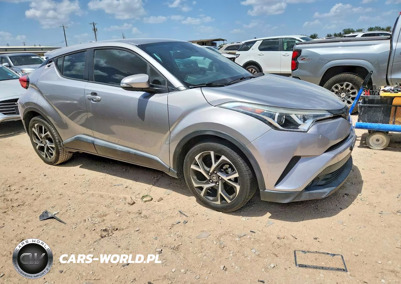 2018 Toyota C-Hr Xle Premium VIN:NMTKHMBX2JR039964 - 4