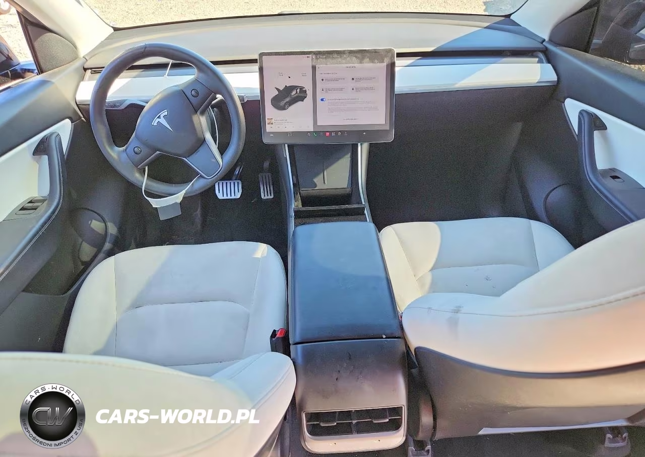 2020 Tesla Model Y VIN:5YJYGDEE5LF049937 - 8