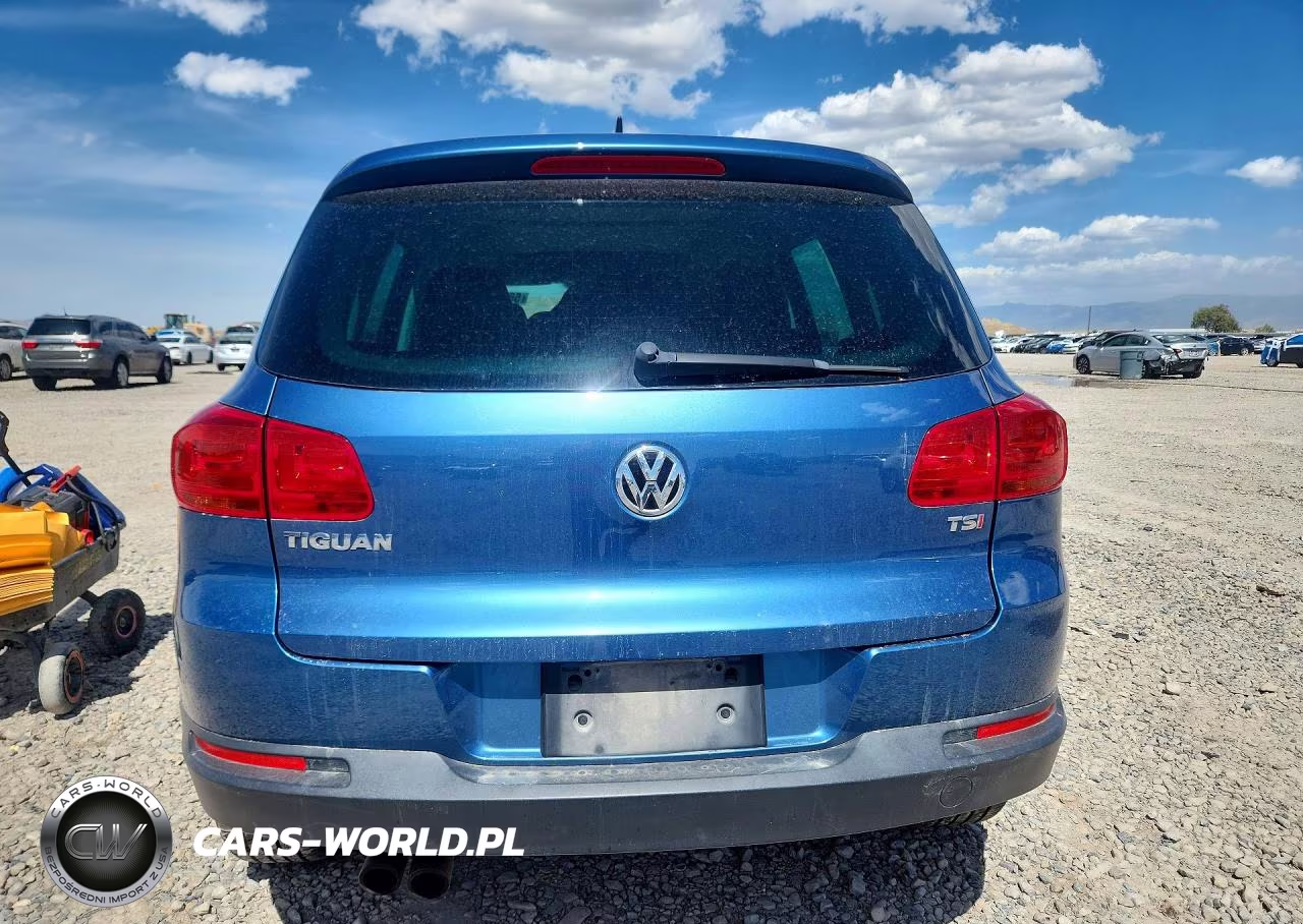 2017 Volkswagen Tiguan Wolfsburg VIN:WVGRV7AX6HK003039 - 6