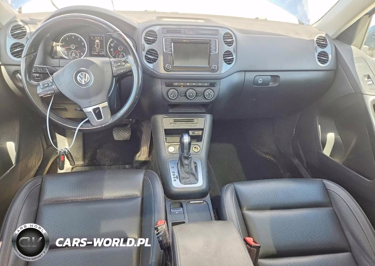 2017 Volkswagen Tiguan Wolfsburg VIN:WVGRV7AX6HK003039 - 8