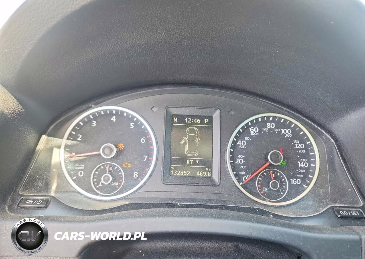 2017 Volkswagen Tiguan Wolfsburg VIN:WVGRV7AX6HK003039 - 9