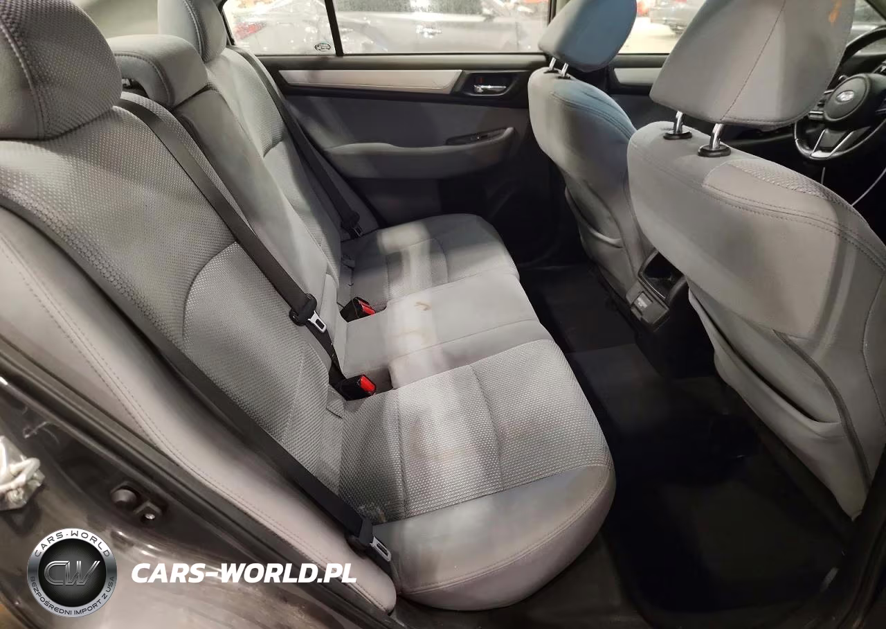 2018 Subaru Legacy 2.5I Premium VIN:4S3BNAC68J3003843 - 10