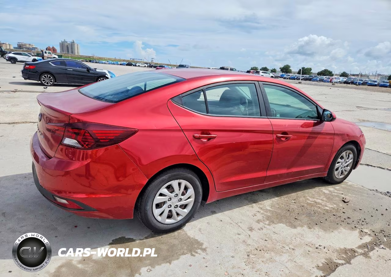 2019 Hyundai Elantra Se VIN:5NPD74LF2KH480133 - 3