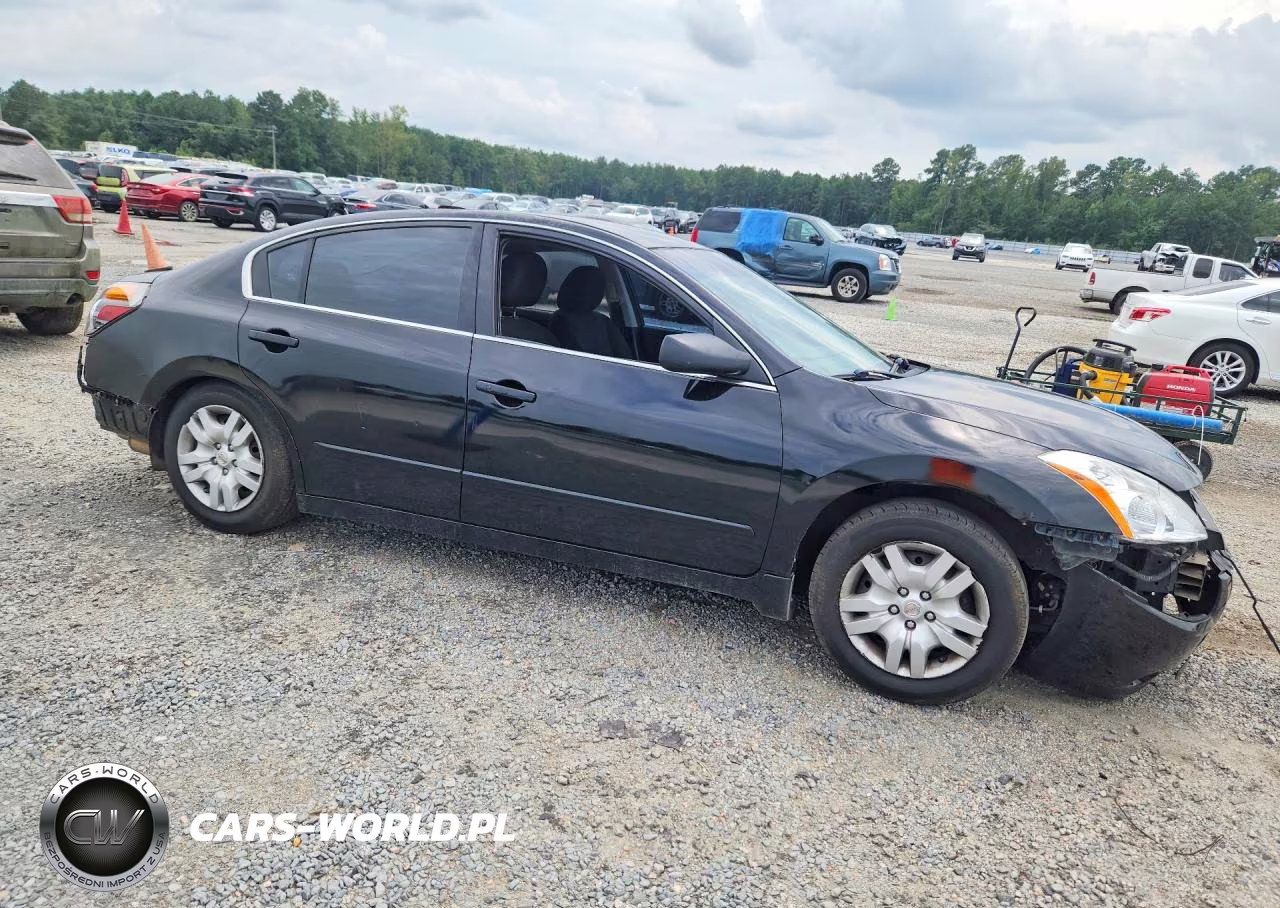 2012 Nissan Altima 2.5 VIN:1N4AL2AP4CN561866 - 4