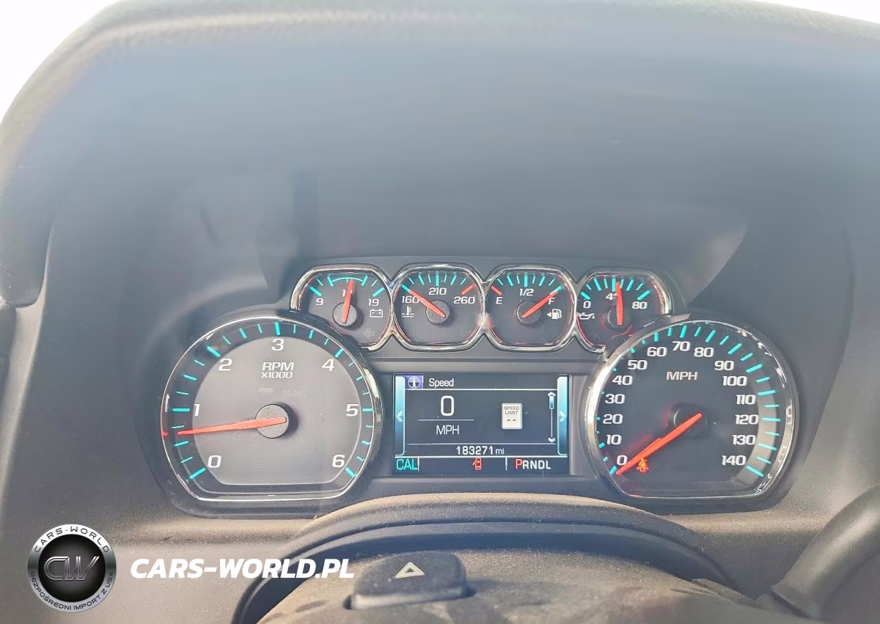 2018 Chevrolet Tahoe K1500 Lt VIN:1GNSKBKC9JR147539 - 9