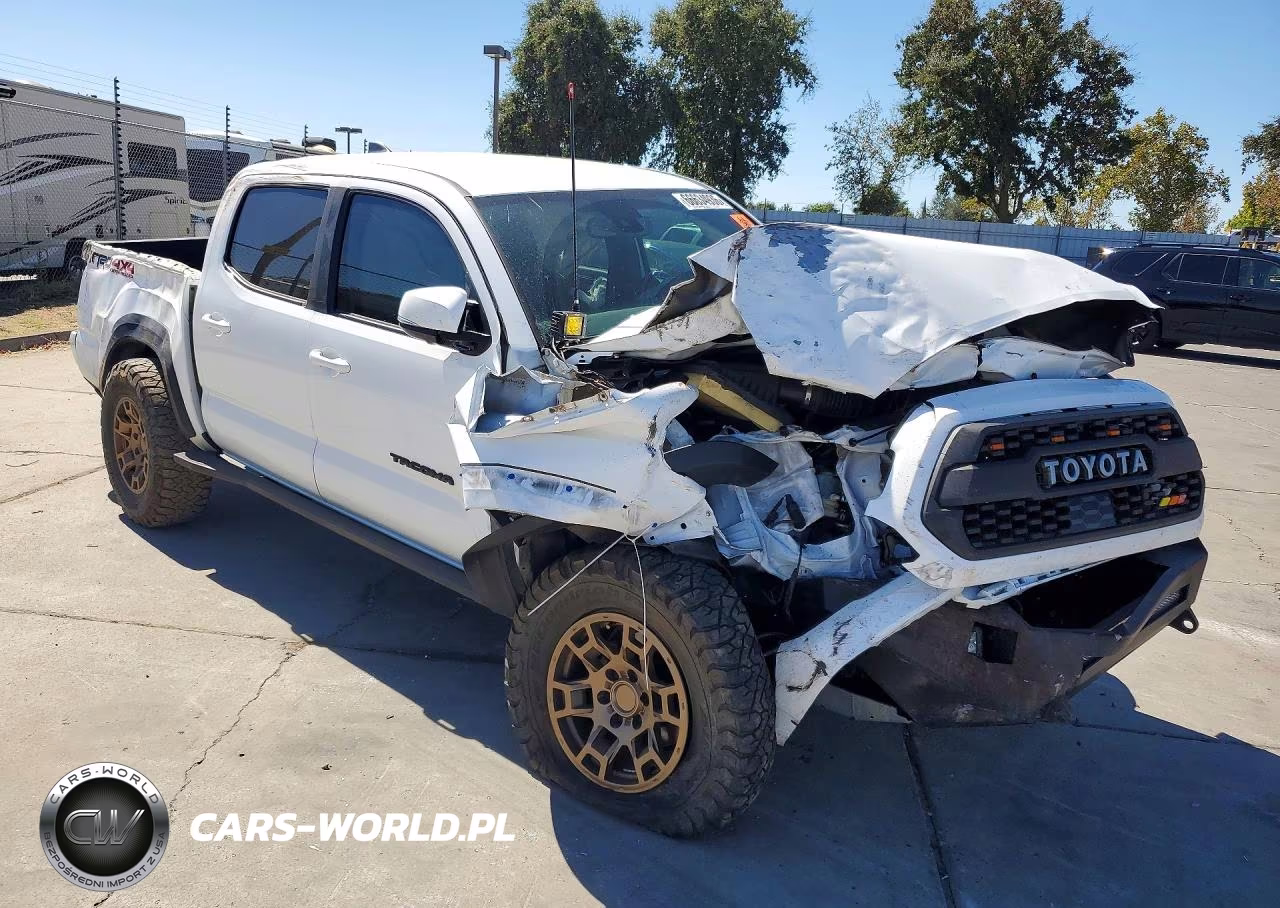 2023 Toyota Tacoma Trd Off-Road VIN:3TMCZ5AN7PM570479 - 4