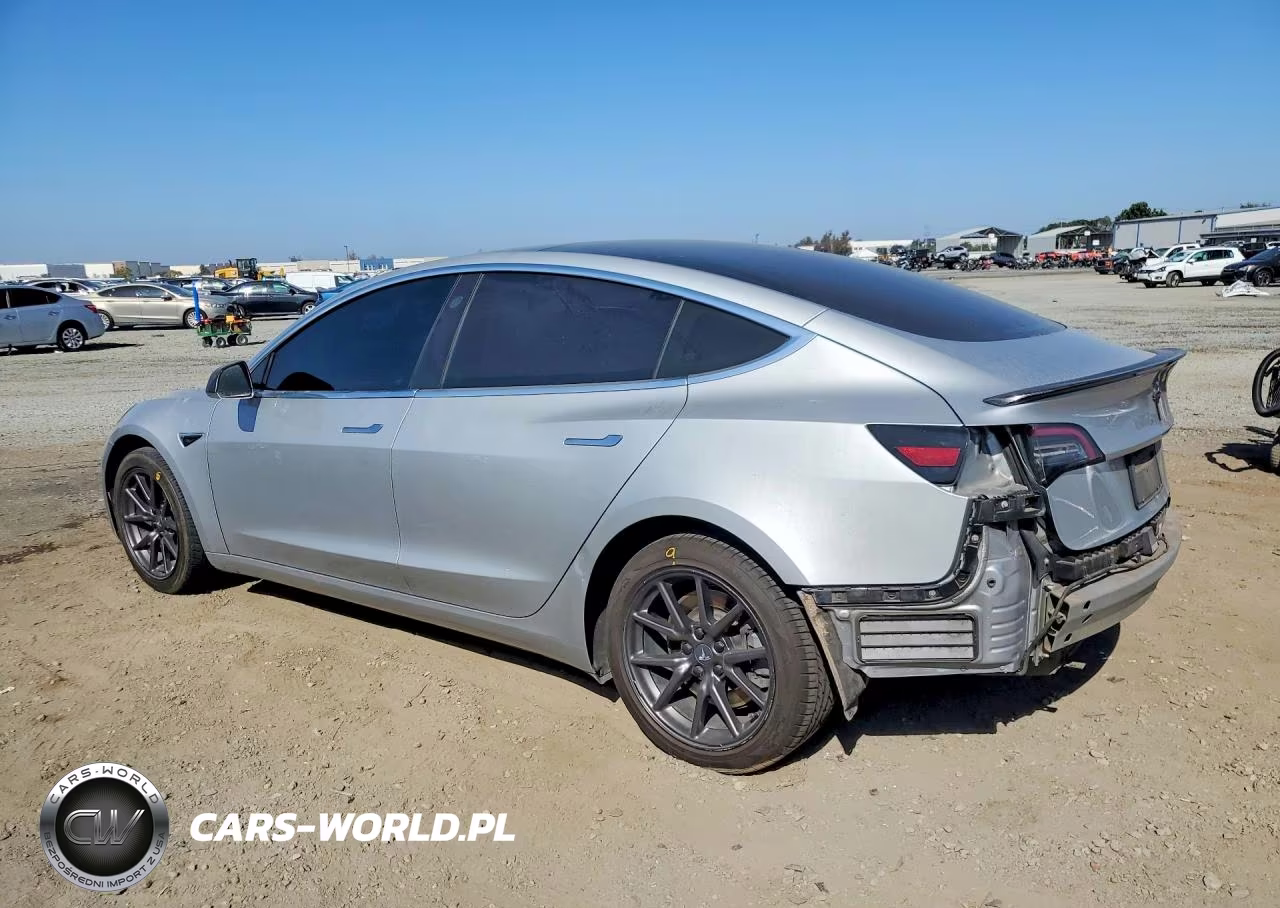 2018 Tesla Model 3 VIN:5YJ3E1EA9JF162539 - 2