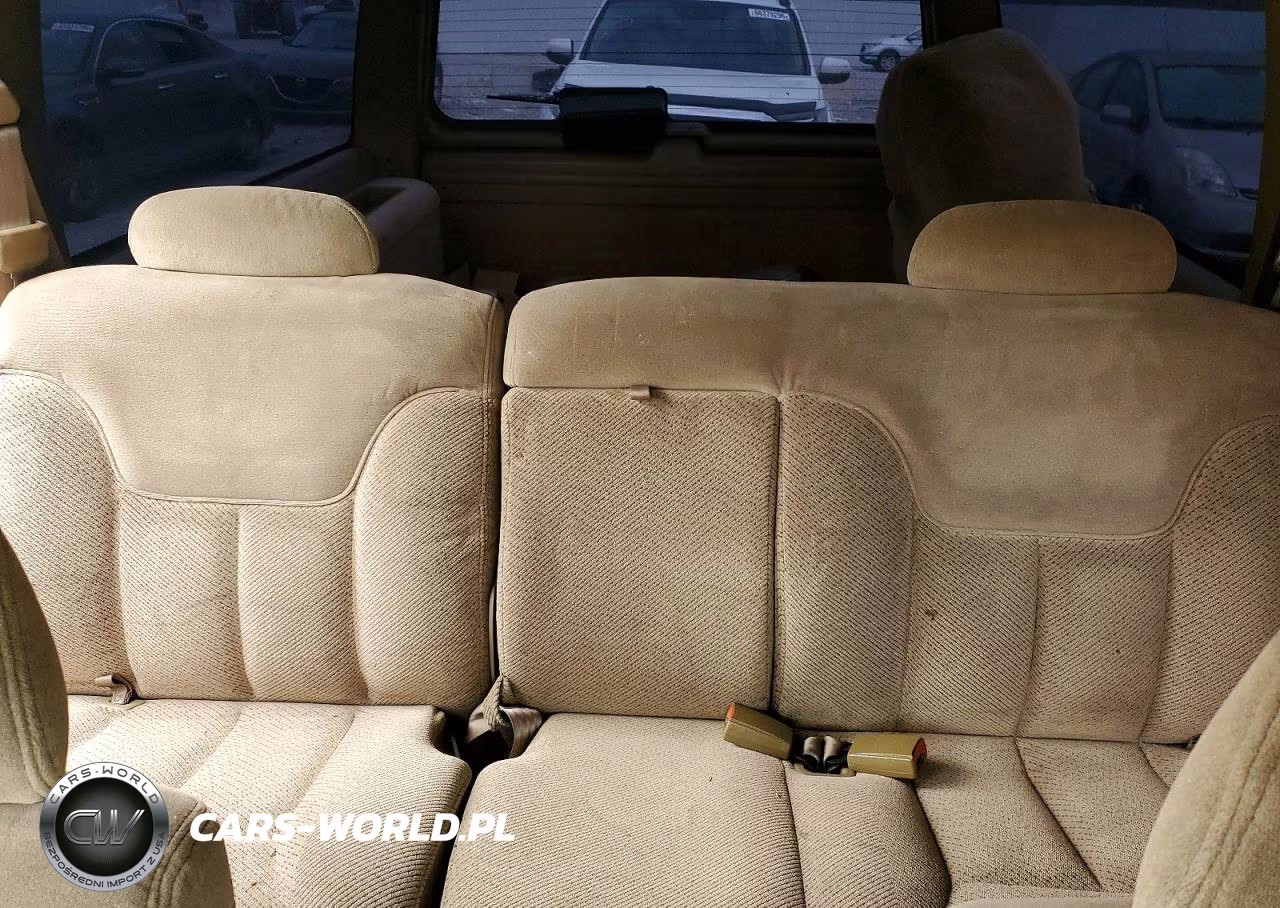 1995 GMC Suburban C1500 VIN:1GKEC16K4SJ750529 - 10