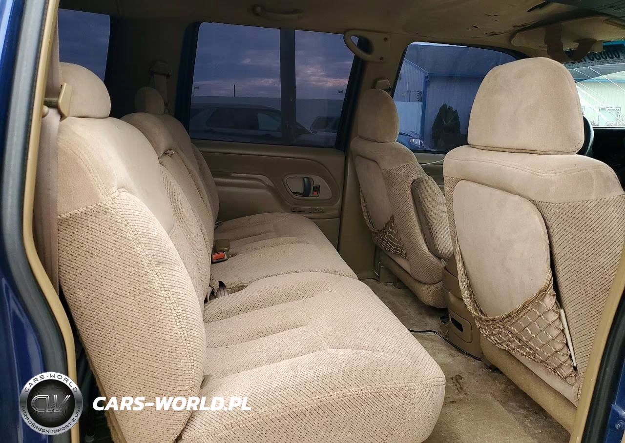1995 GMC Suburban C1500 VIN:1GKEC16K4SJ750529 - 11