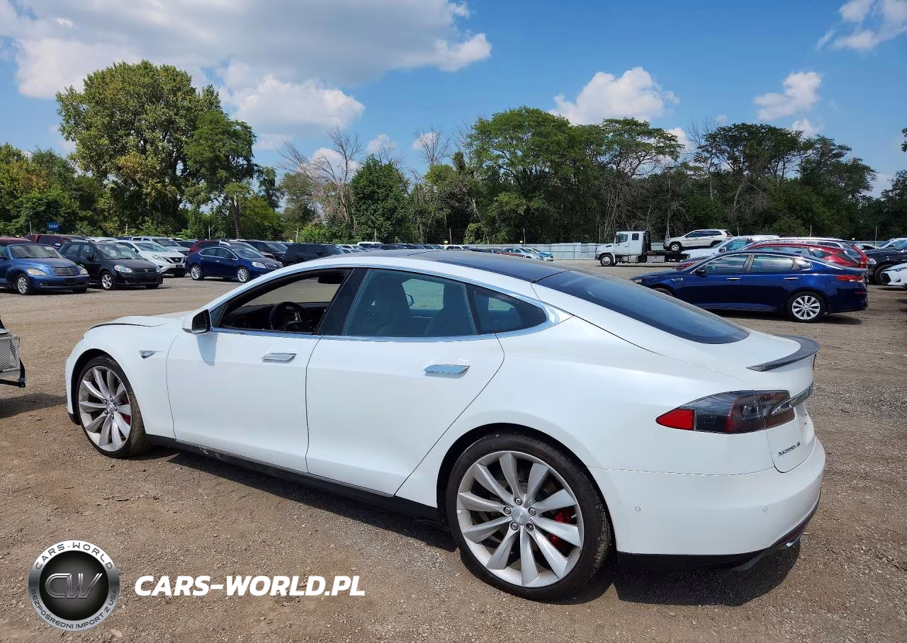 2016 Tesla Model S VIN:5YJSA1E44GF128342 - 2