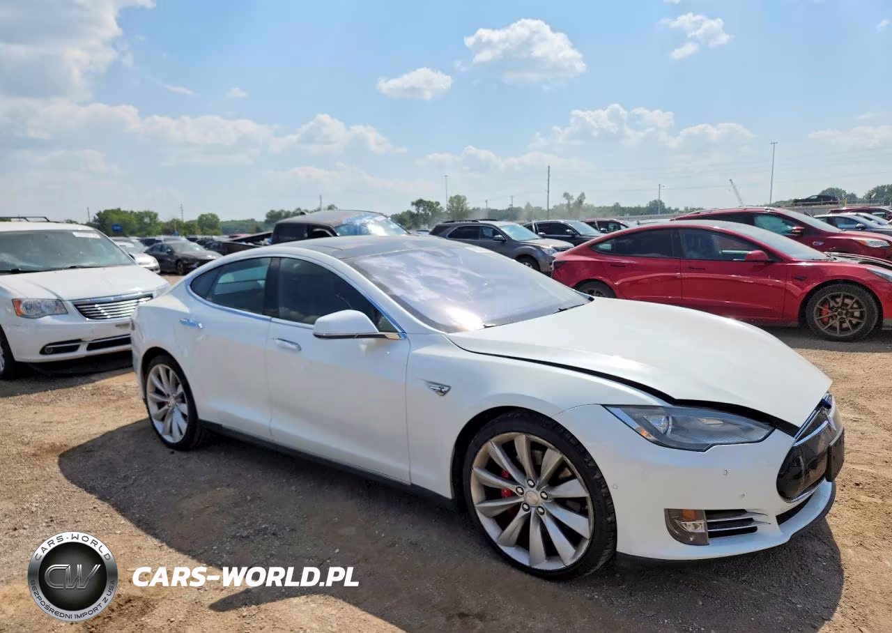 2016 Tesla Model S VIN:5YJSA1E44GF128342 - 4