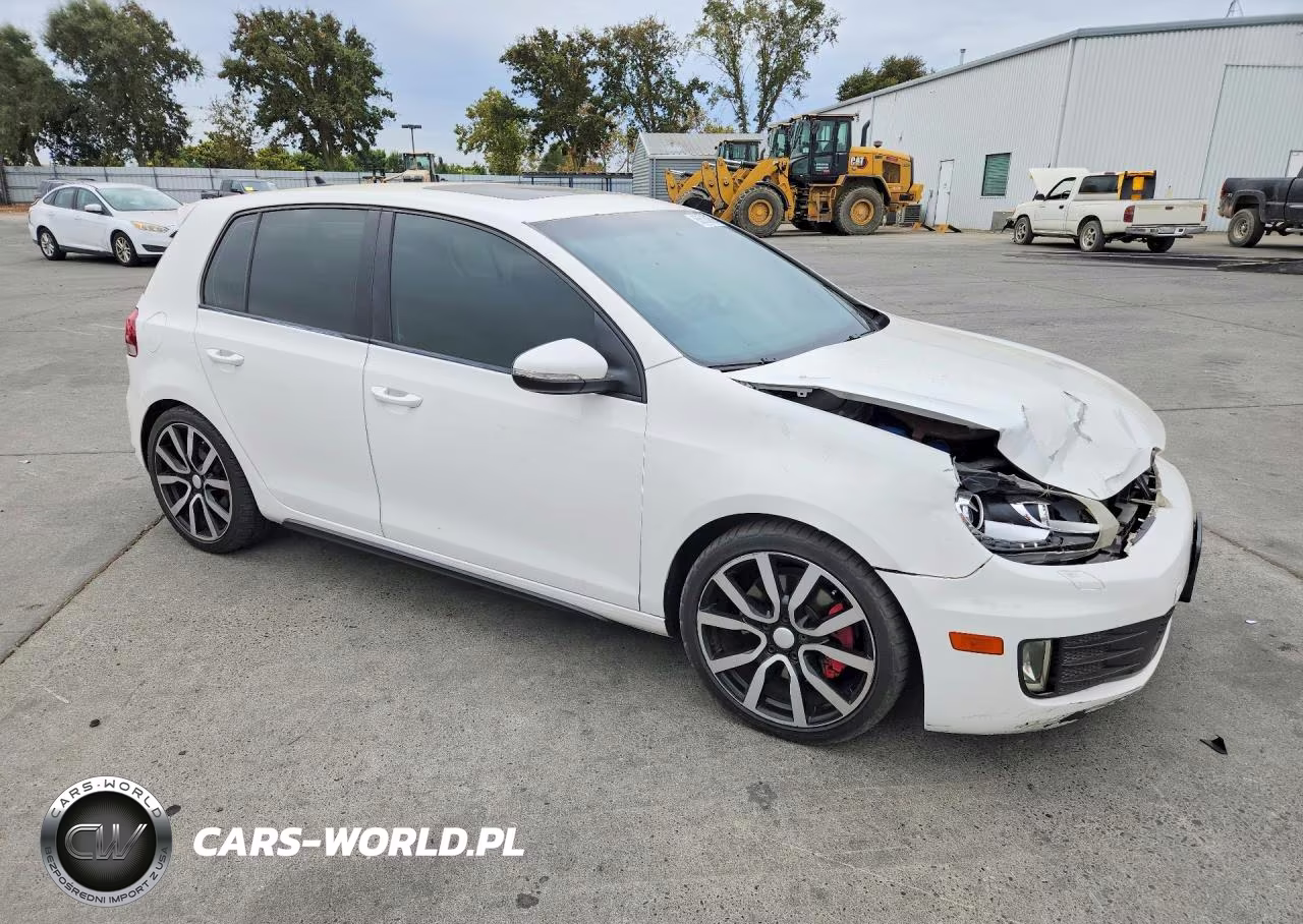 2013 Volkswagen Gti VIN:WVWHD7AJ8DW118663 - 4