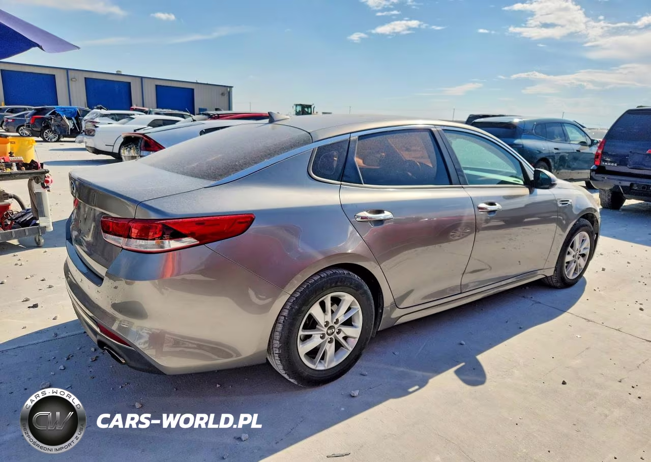 2018 Kia Optima Lx VIN:5XXGT4L36JG179213 - 3