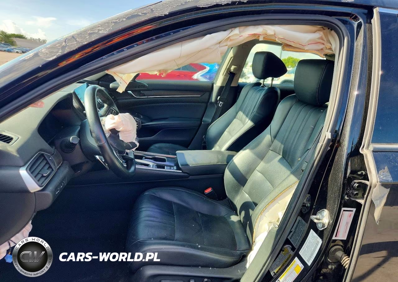 HONDA ACCORD VIN:1HGCV1F94JA028732 - 7