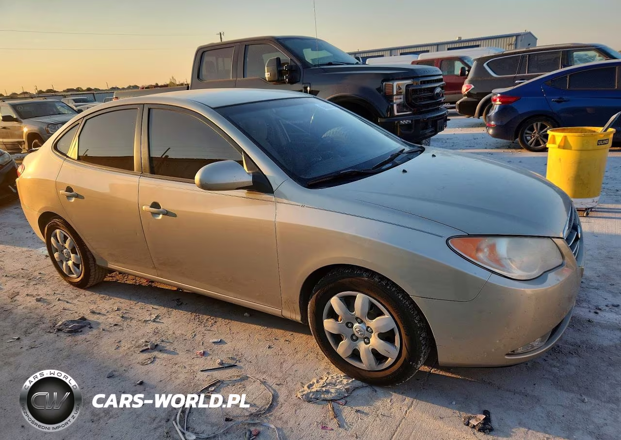 2008 Hyundai Elantra Gls VIN:KMHDU46DX8U514915 - 4