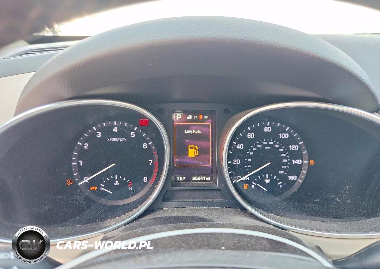 2018 Hyundai Santa Fe Sport 2.4L VIN:5NMZUDLB0JH082443 - 9