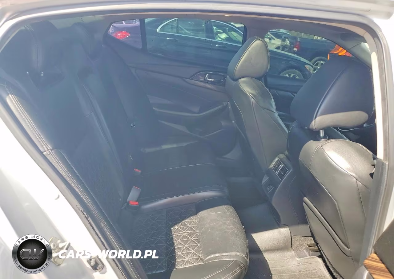 2018 Nissan Maxima Platinum VIN:1N4AA6AP7JC399382 - 10