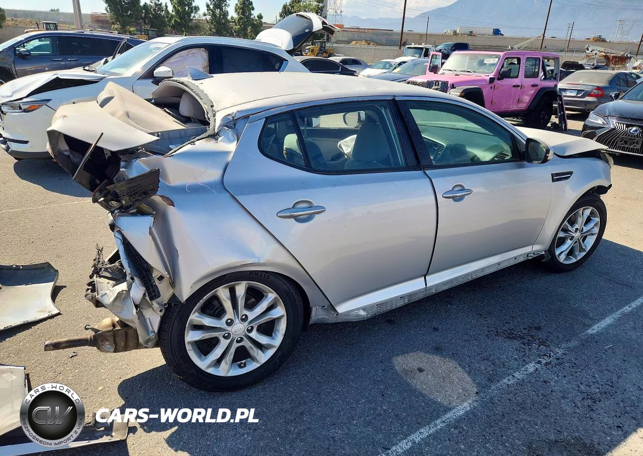 2013 Kia Optima Lx VIN:5XXGM4A79DG164759 - 3