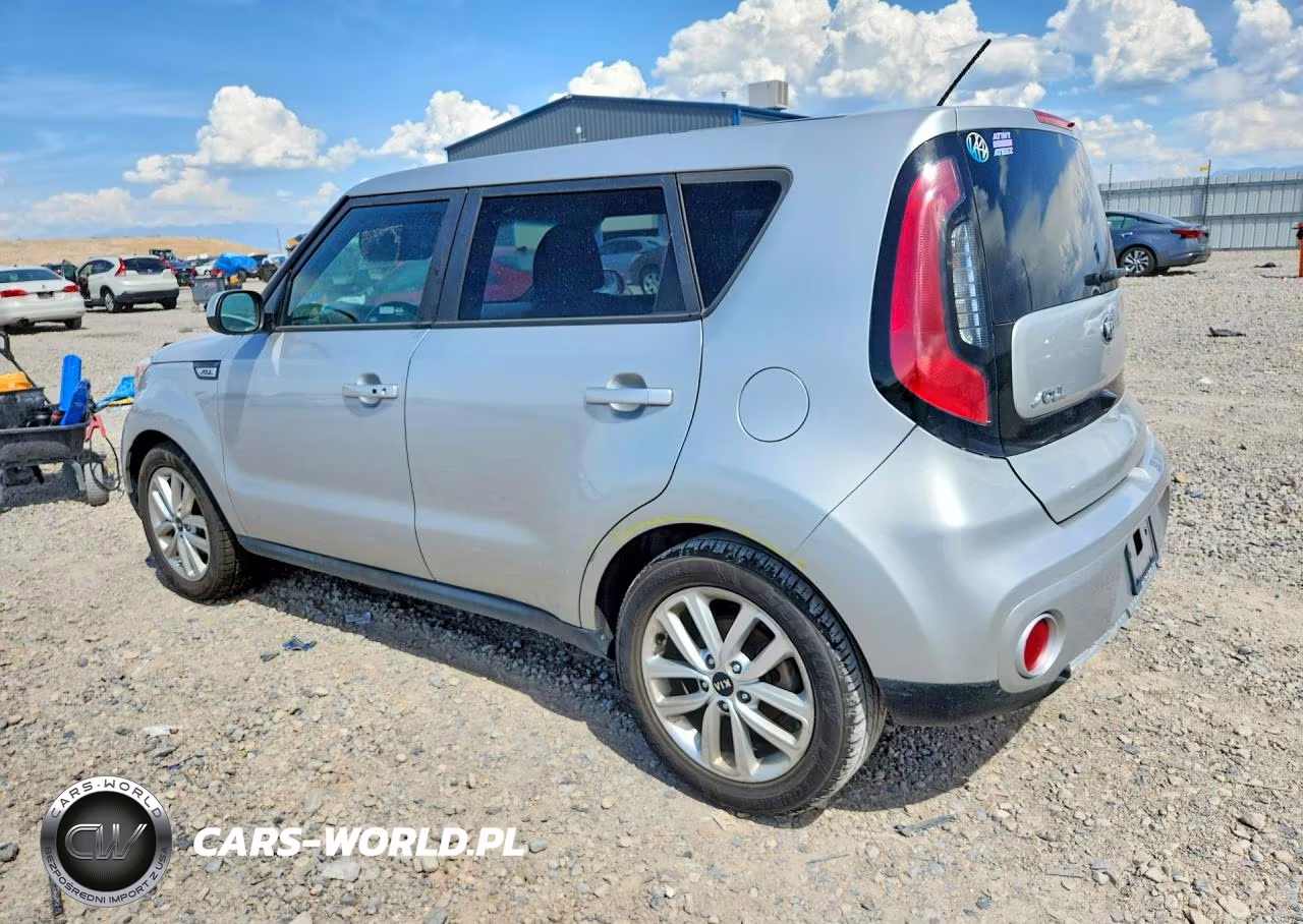 2018 Kia Soul + VIN:KNDJP3A55J7564862 - 2