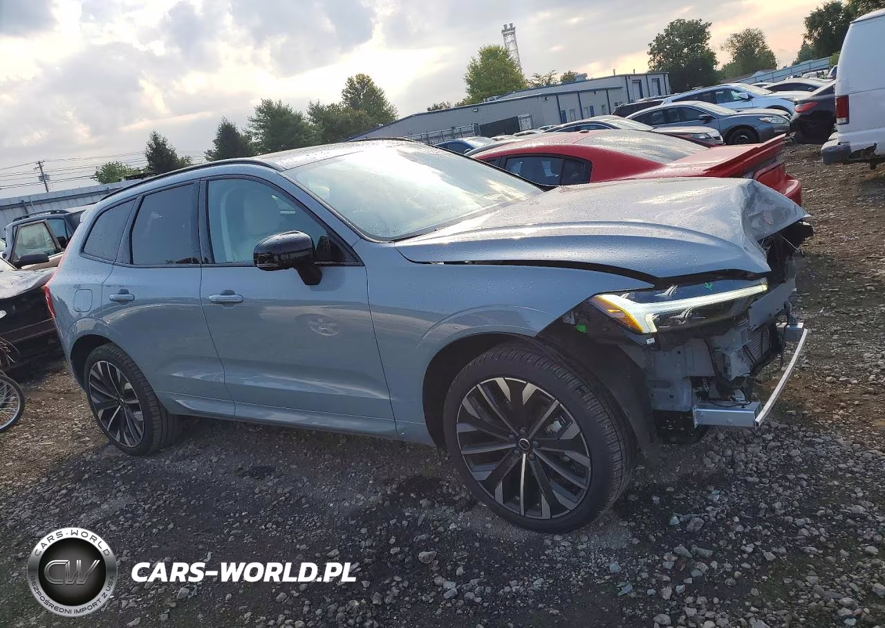 2026 Volvo Xc60 Ultra VIN:YV4M12RM0T1334573 - 4