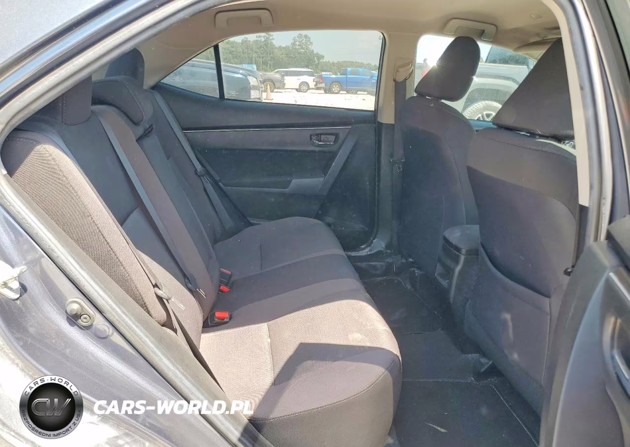 2019 Toyota Corolla Le VIN:5YFBURHE3KP945437 - 10