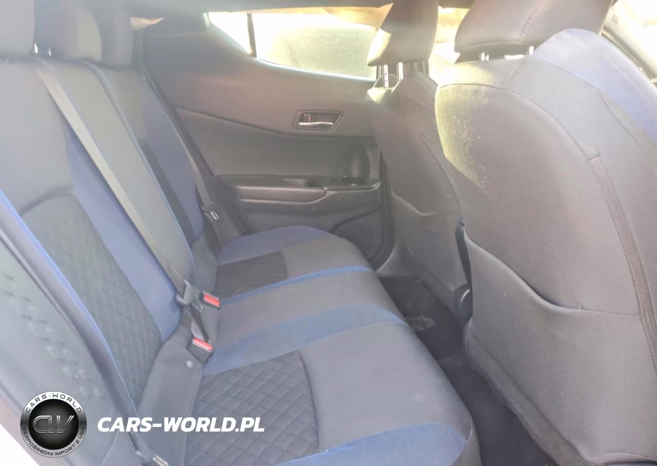 2020 Toyota C-Hr Xle VIN:NMTKHMBXXLR114106 - 10