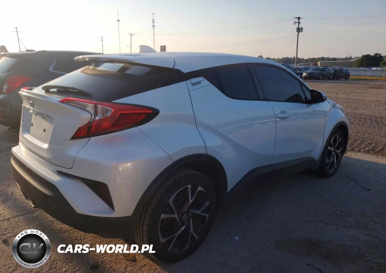 2020 Toyota C-Hr Xle VIN:NMTKHMBXXLR114106 - 3