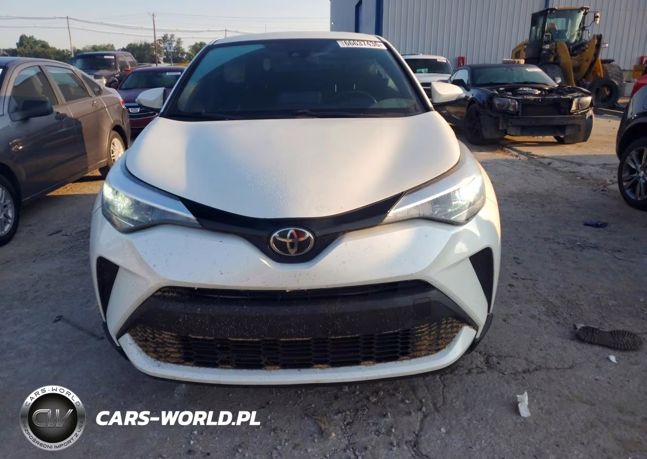 2020 Toyota C-Hr Xle VIN:NMTKHMBXXLR114106 - 5