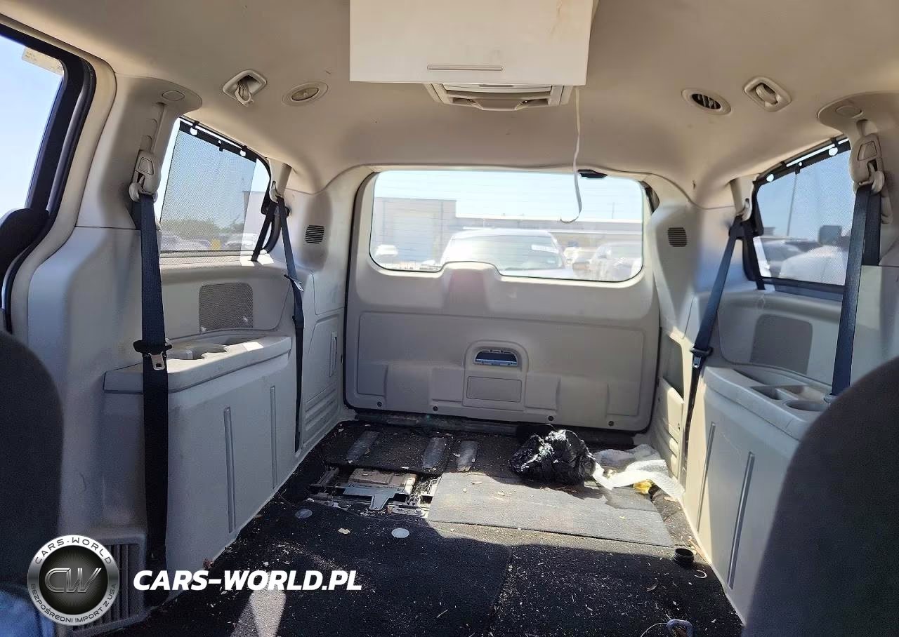 2013 Dodge Grand Caravan Crew VIN:2C4RDGDG1DR606415 - 10
