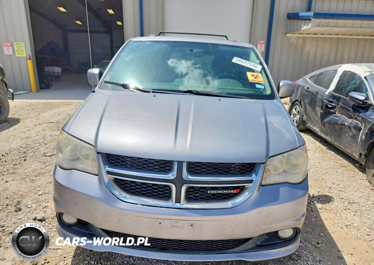 2013 Dodge Grand Caravan Crew VIN:2C4RDGDG1DR606415 - 5