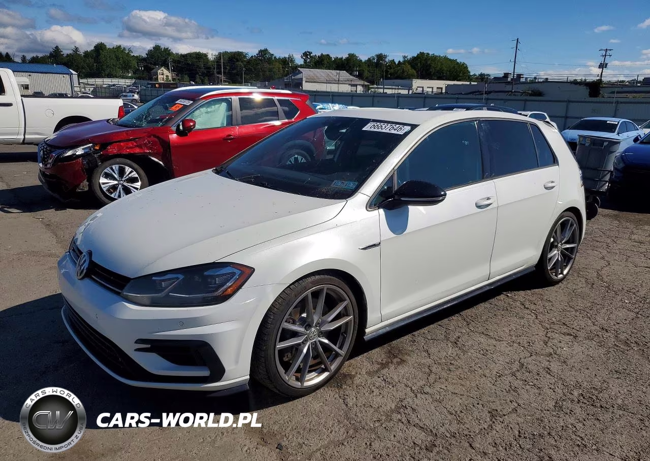 2018 Volkswagen Golf R