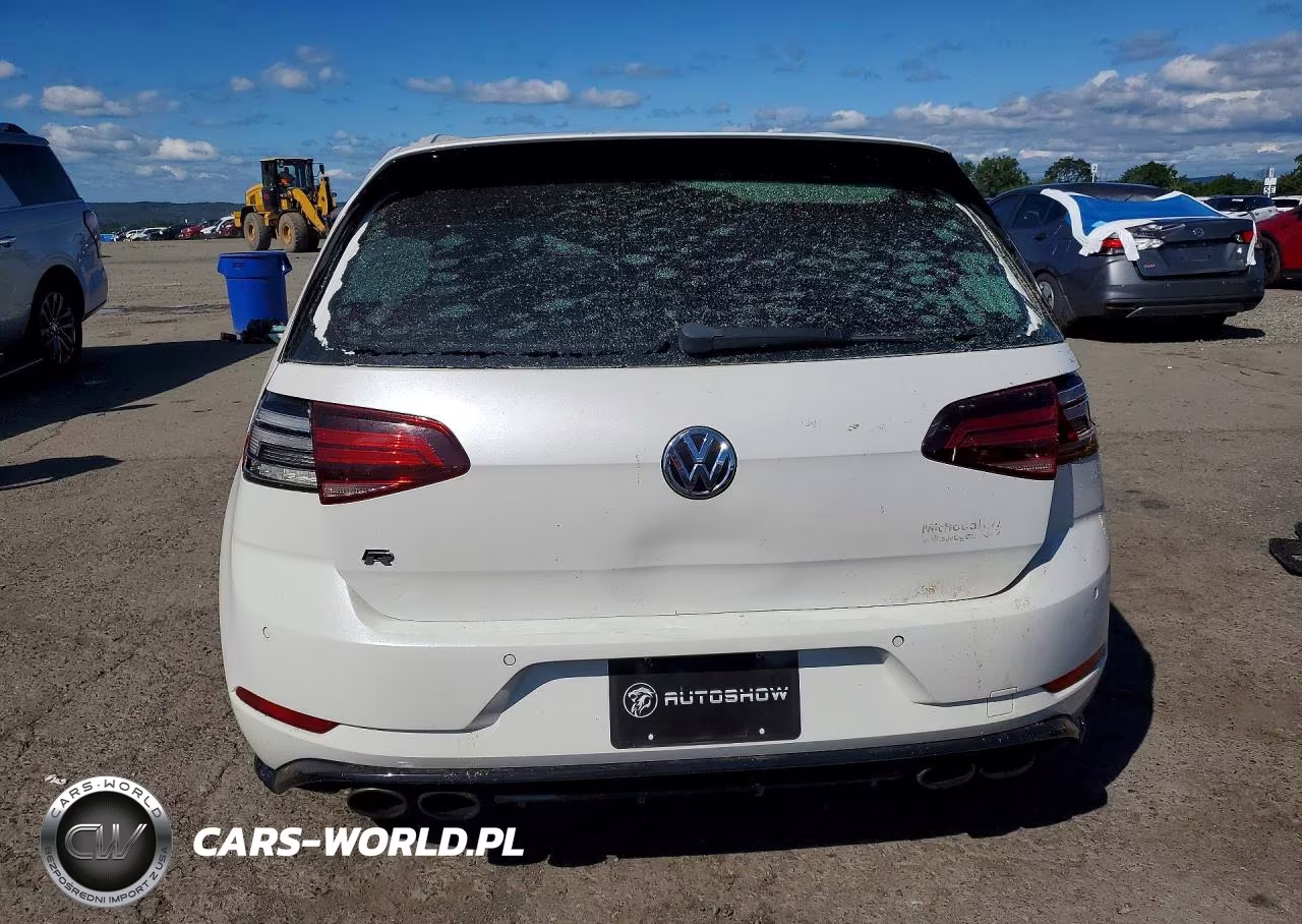 2018 Volkswagen Golf R VIN:WVWWF7AU2JW257078 - 6