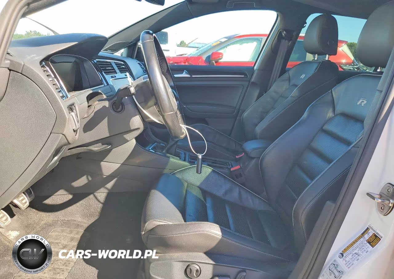 2018 Volkswagen Golf R VIN:WVWWF7AU2JW257078 - 7