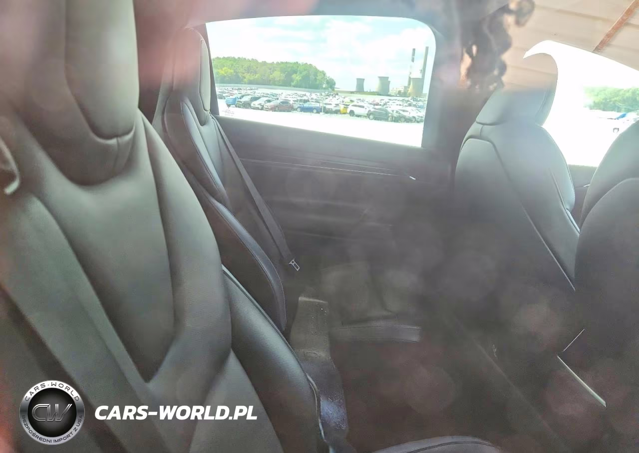 2022 Tesla Model X VIN:7SAXCBE68NF345920 - 10