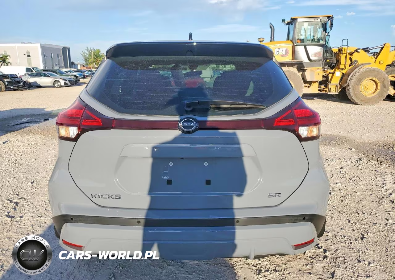 2022 Nissan Kicks Sr VIN:3N1CP5DV7NL529843 - 6