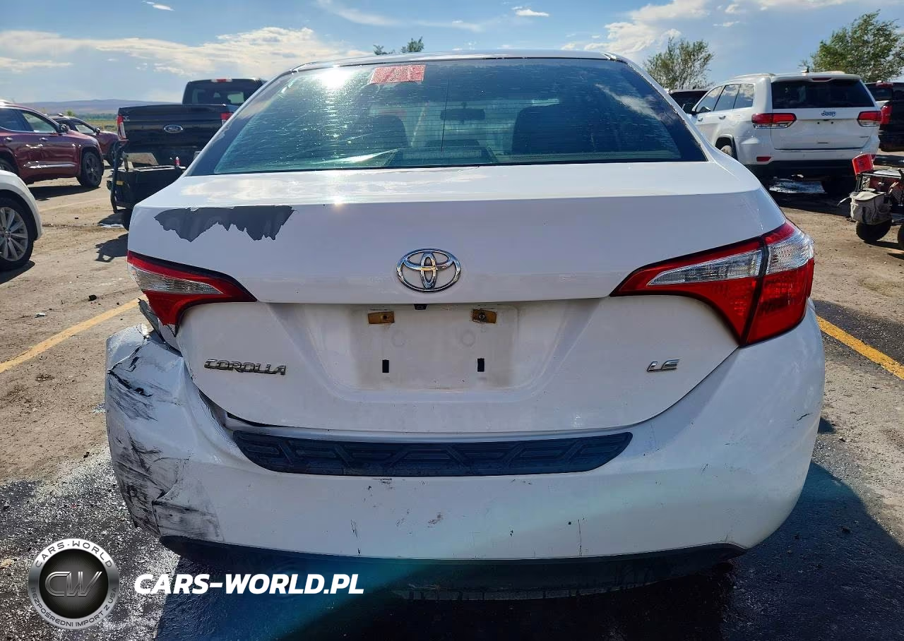 2015 Toyota Corolla Le VIN:5YFBURHE3FP343787 - 6
