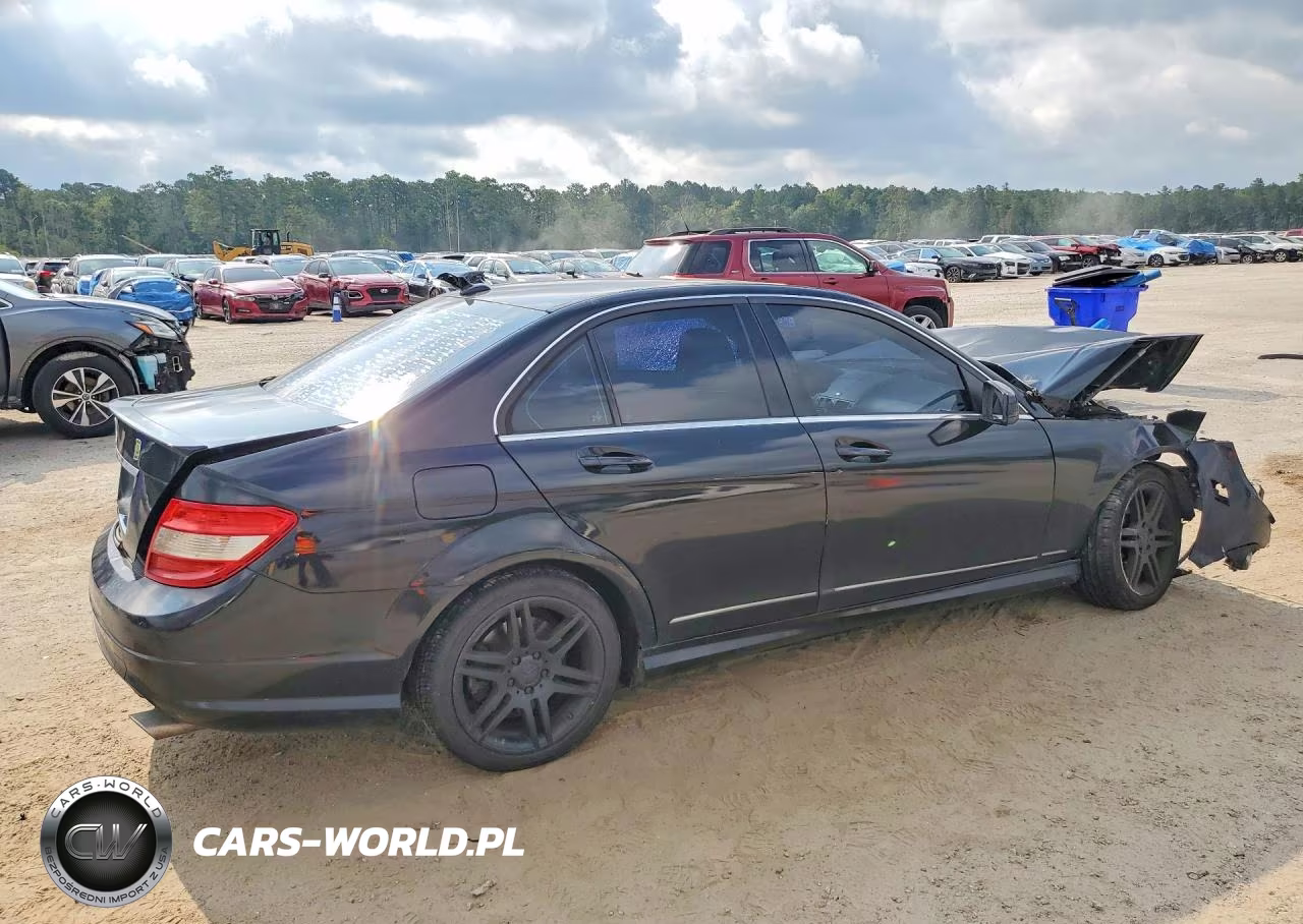 2010 Mercedes-Benz C 350 VIN:WDDGF5GB0AR112673 - 3