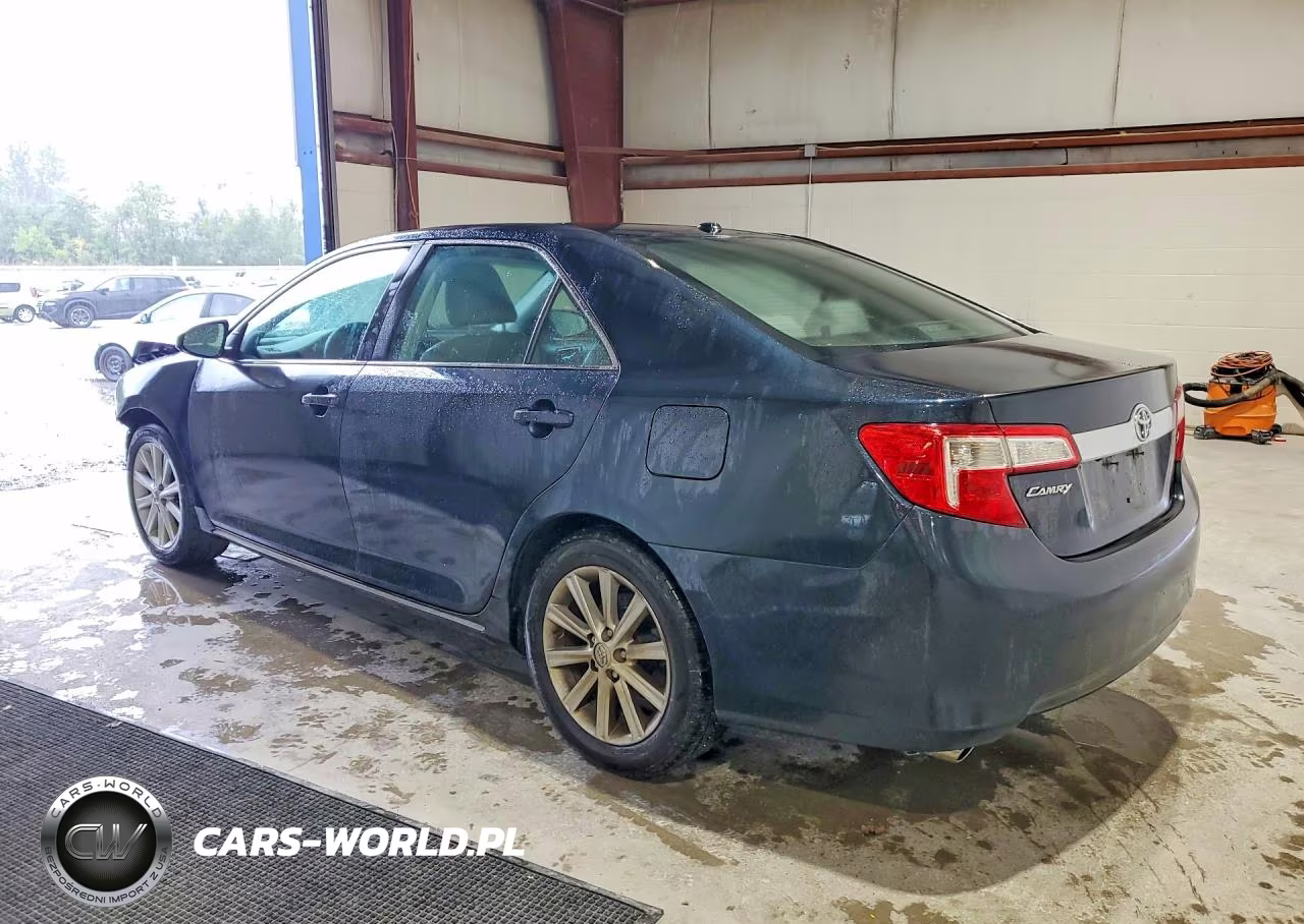 2014 Toyota Camry Xle V6 VIN:4T1BK1FK0EU024425 - 2