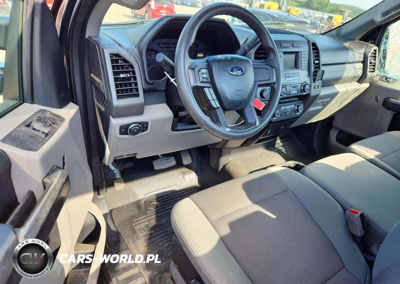 2017 Ford F250 Super Duty VIN:1FTBF2B65HEE74349 - 8