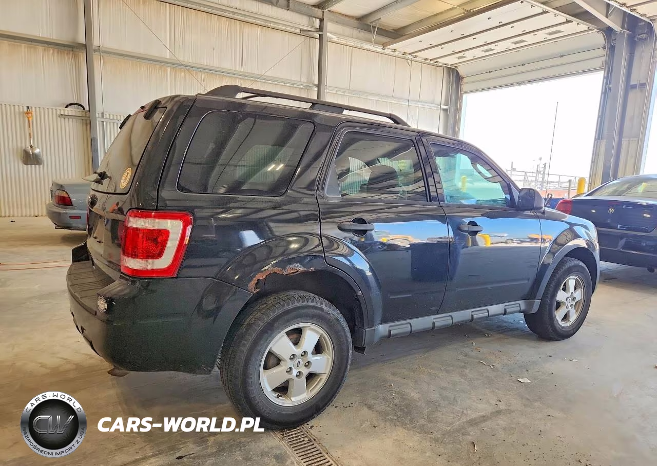 2012 Ford Escape Xlt VIN:1FMCU9D75CKA06846 - 3