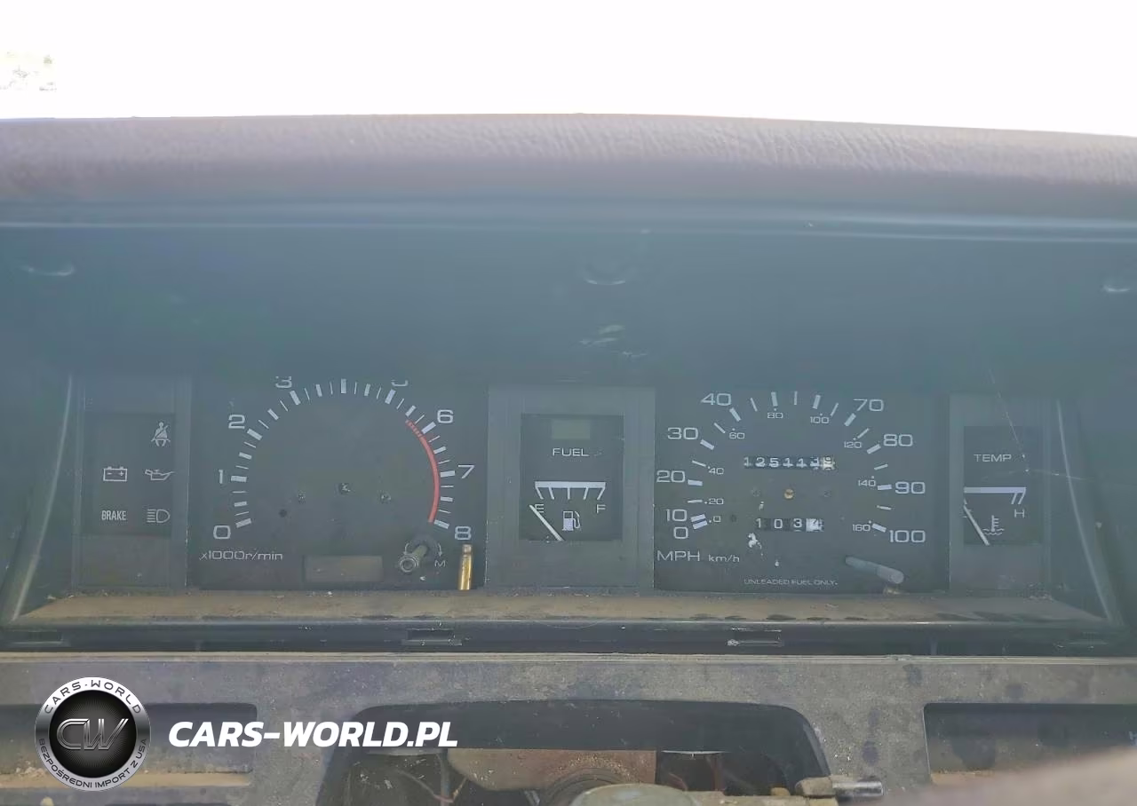 1997 Nissan Pickup Base VIN:1N6SD16Y8LC320201 - 9