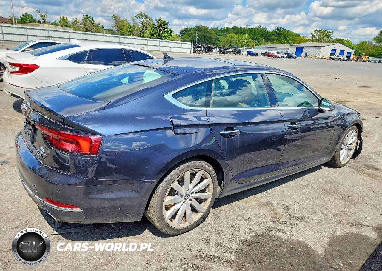 2018 Audi A5 Prestige VIN:WAUCNCF5XJA072724 - 3