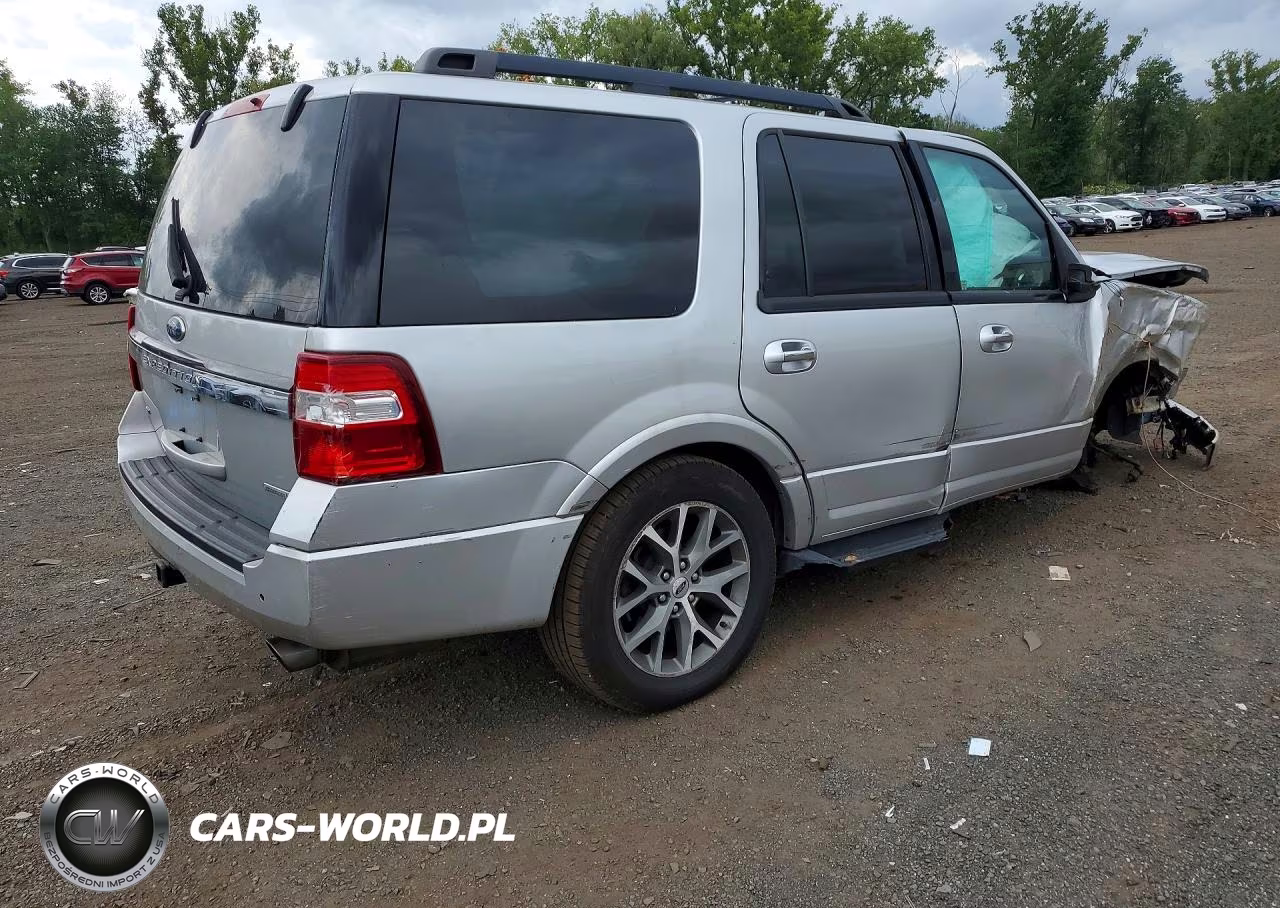 2017 Ford Expedition Xlt VIN:1FMJU1JT3HEA38257 - 3