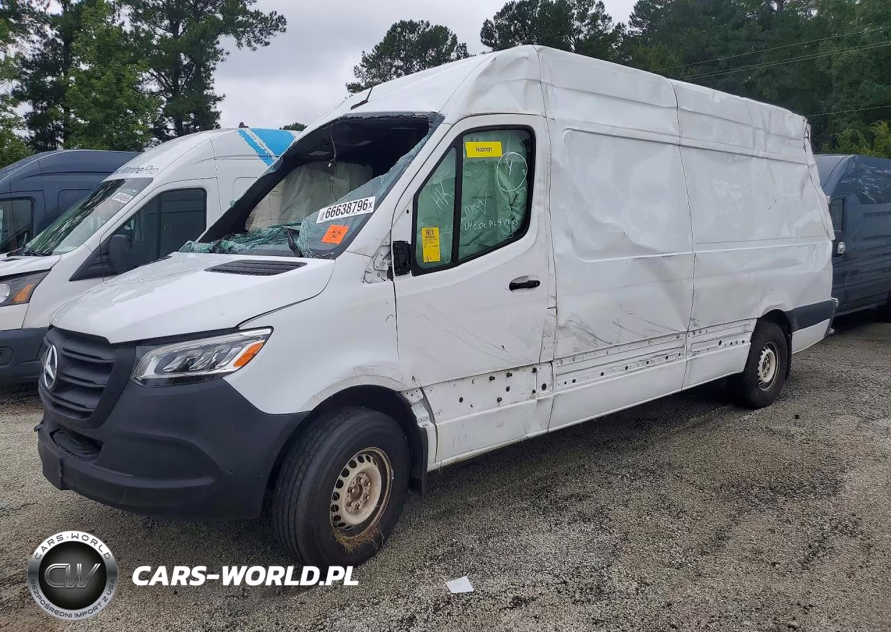 2023 Mercedes-Benz Sprinter 2500 Delivery Van