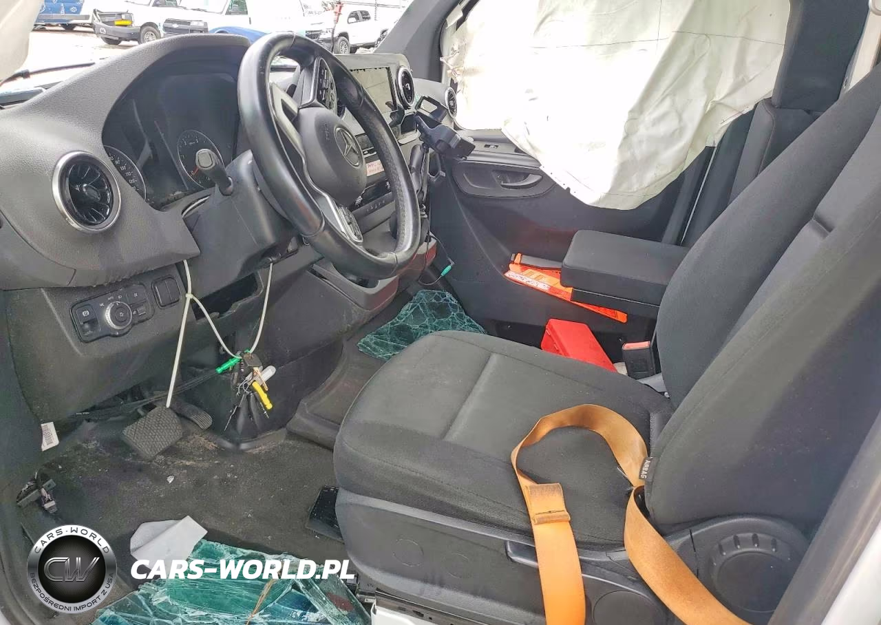 2023 Mercedes-Benz Sprinter 2500 Delivery Van VIN:W1Y4KCHY9PT132332 - 7