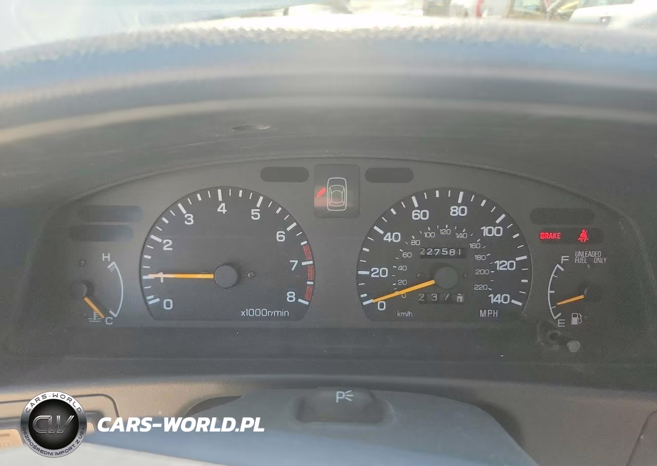 1992 Subaru Legacy L VIN:4S3BJ632XN6912676 - 9