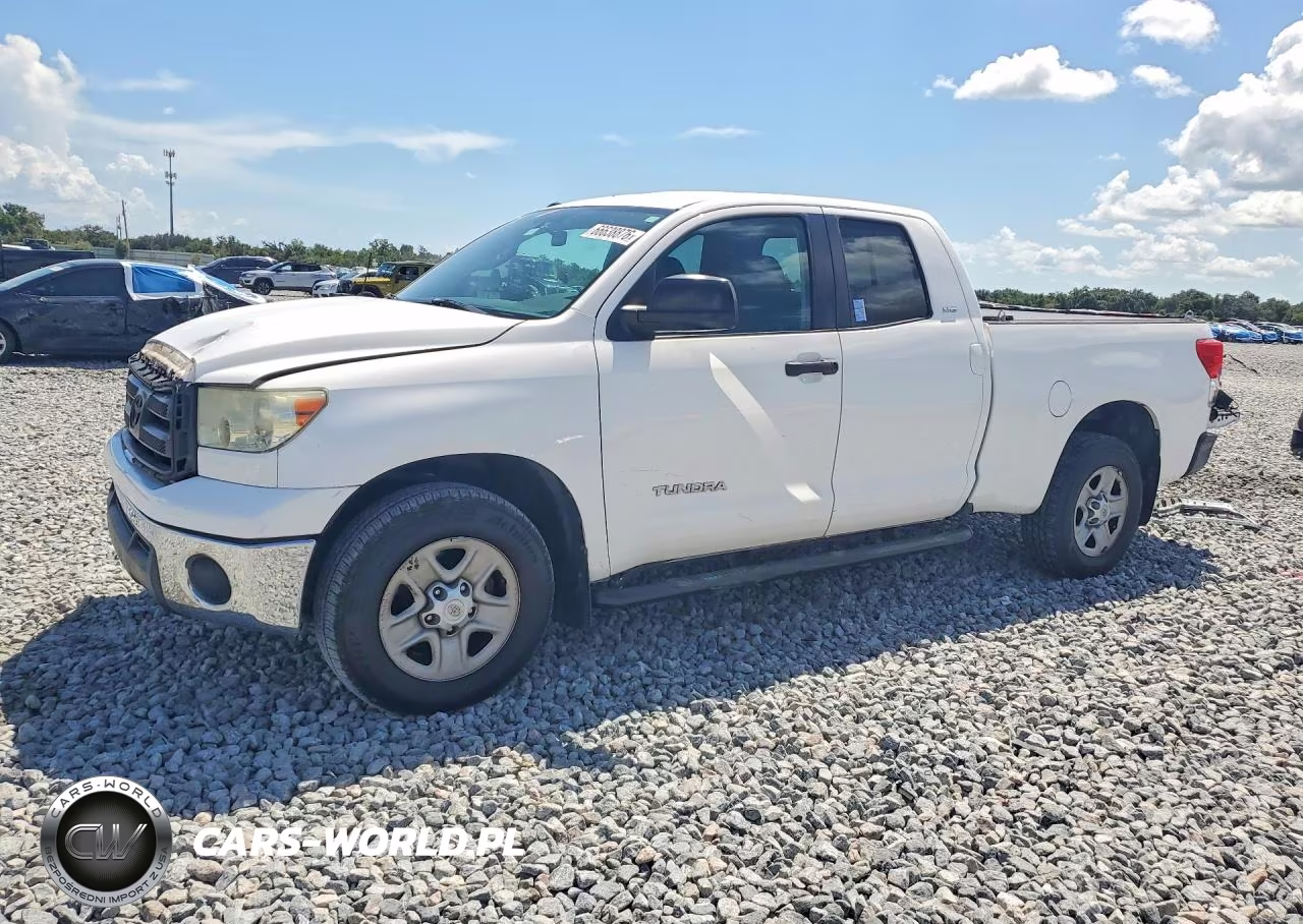 2011 Toyota Tundra Double Cab Sr5 – zdjęcie 1 z 13